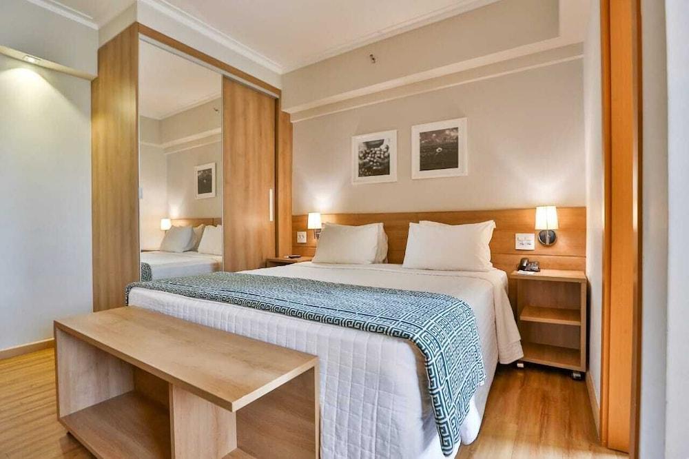 Matiz Vilaboim Hotel 4*